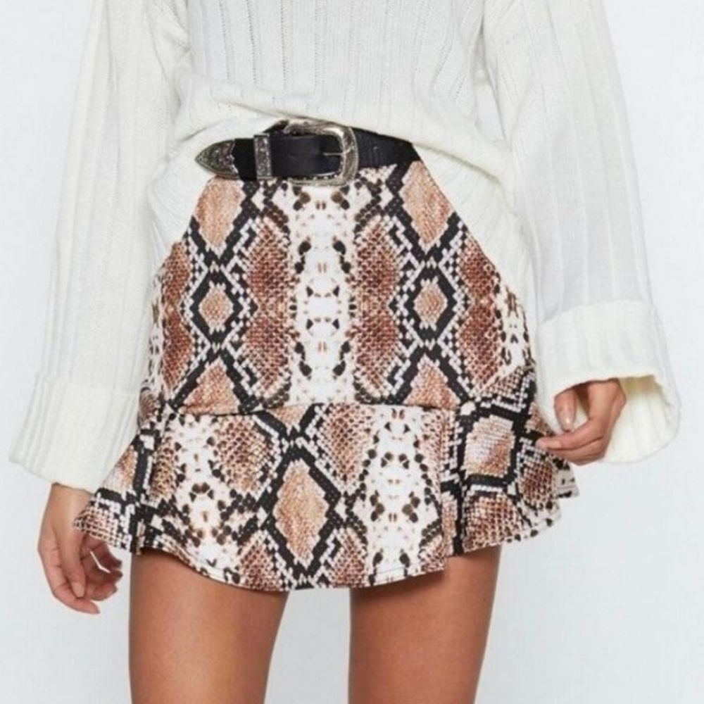 Nasty Gal Snakeskin Print Ruffle Hem Miniskirt, Size 6